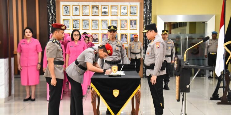 Sertijab-PJU-Polda-Maluku-750x375