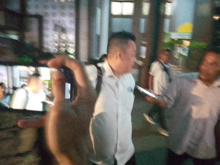 Dugaan Korupsi Utang Pihak Ketiga KKT, Theodorus Cs Diperiksa 10 Jam