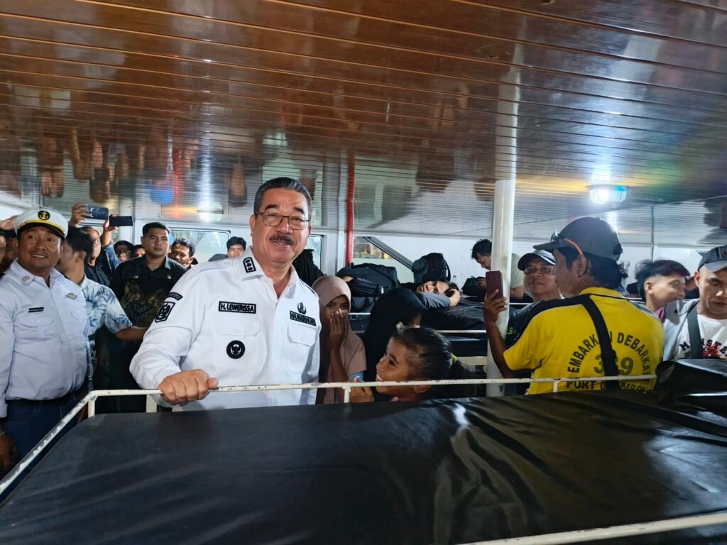 0-4064x3048-0-0-{}-0-24#