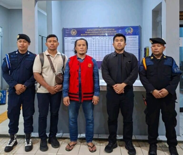 Akhir Pelarian Fajar, Kontraktor Proyek Perpustakaan Aru 9 Miliar; Jadi Tersangka-Masuk Bui