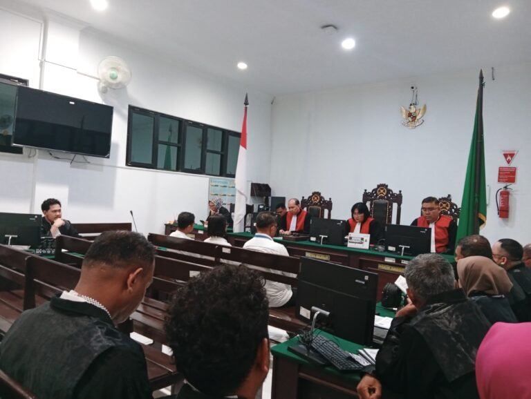 Nasib Fatlolon Cs di Kasus Tanimbar Energi Diputuskan Besok