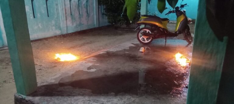 Anggota Bawaslu Maluku Diteror OTK, Dua Bom Molotov Dilempar ke Rumahnya
