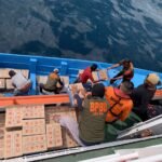 Pemkot Tual & Basarnas Distribusi Logistik ke Dua Pulau Krisis Air