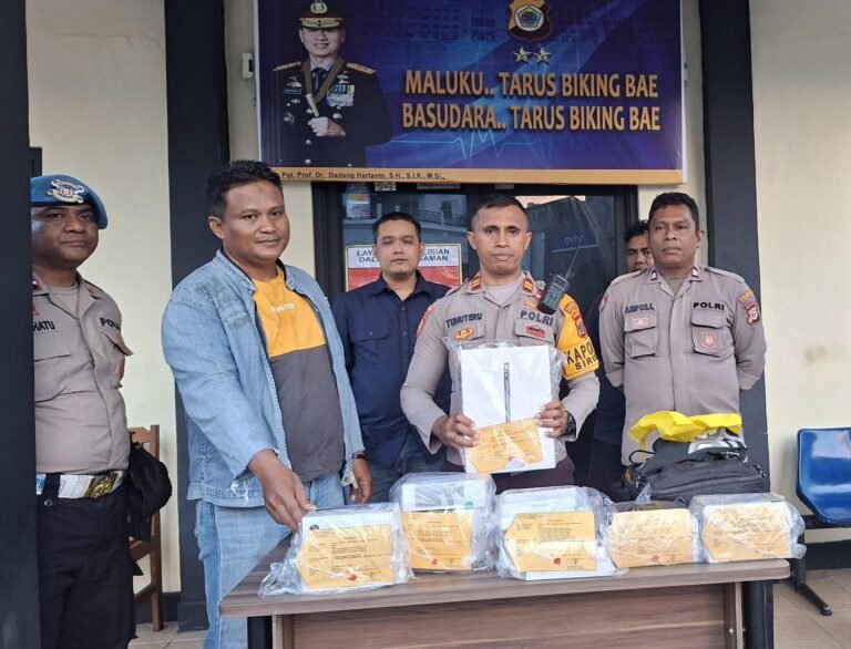 Pencurian di Gudang Perusahaan, 18 HP Hingga MacBook Disikat, Dua Tersangka Dibekuk
