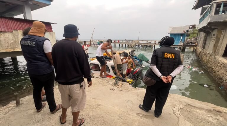 Polri, BNN & TNI Razia Gabungan Narkoba di Pelabuhan Tulehu, Ini Hasilnya
