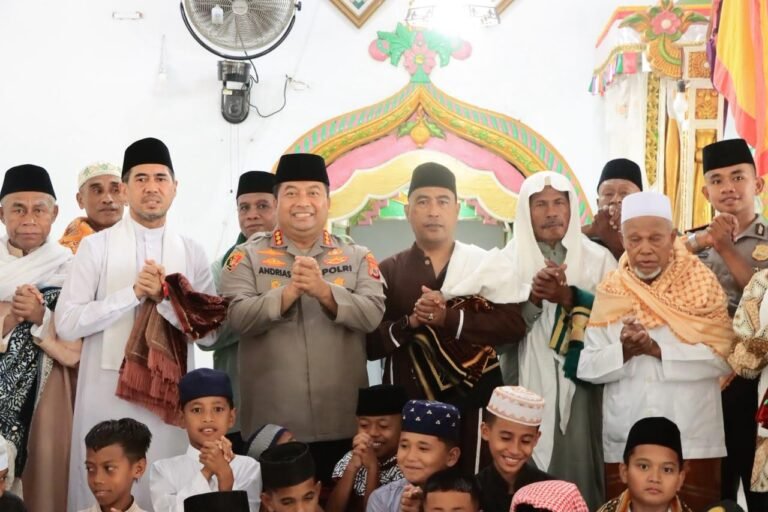 Kapolresta Ambon Ajak Warga Hitu Perangi Narkoba, Dua Negeri Sepakat Terapkan Sanksi Adat
